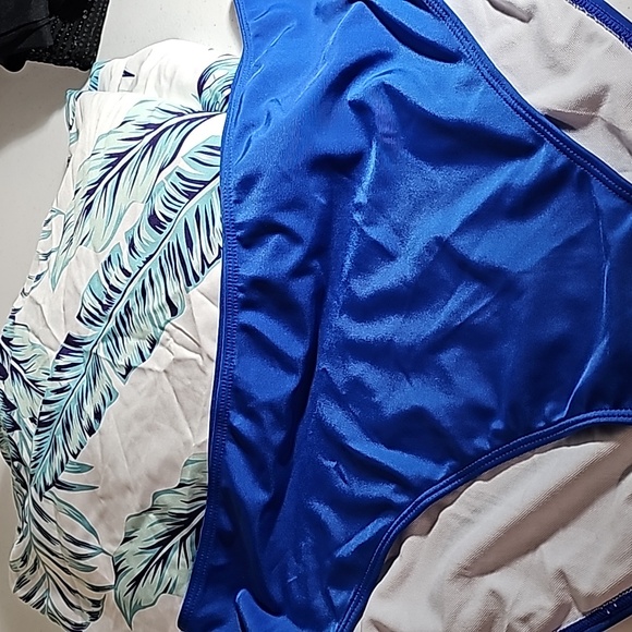 Shein Vacay Halter Top Dress Swimsuit Cover Up Plus Size 4X NWT*Raccolta Carta - Picture 16 of 16